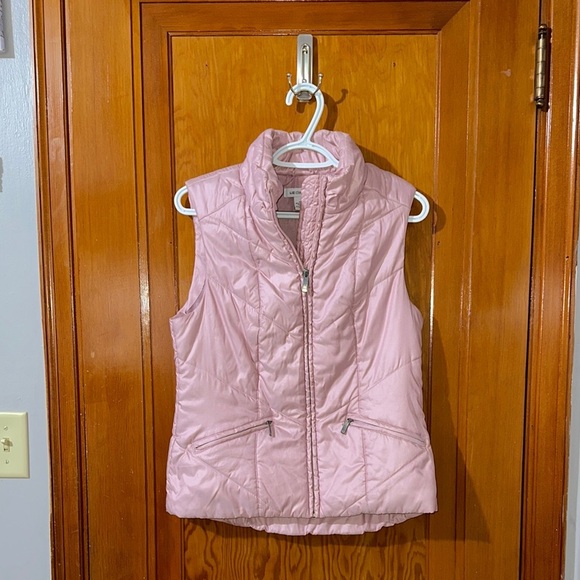 Liz Claiborne Pink Quilted Vest size small - Picture 1 of 3